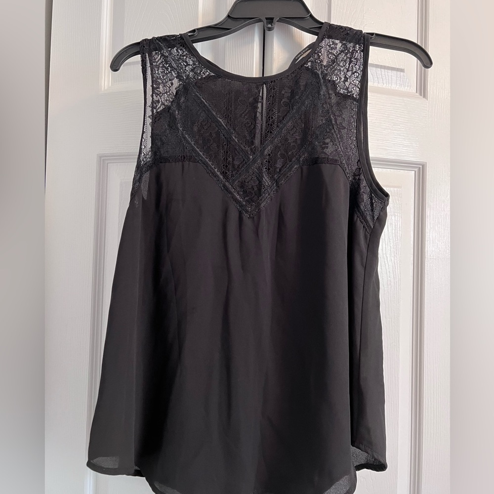 Black sleeveless lace blouse